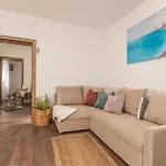 Apartment 1 Bedroom Beautiful In