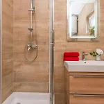 Apartment 1 Bedroom Beautiful In